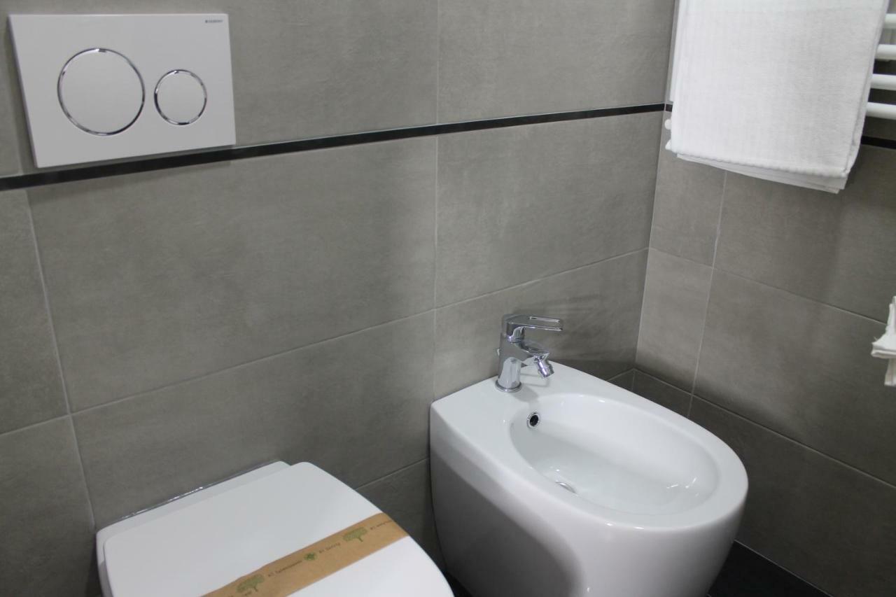 Roma suite Piramide Exterior foto